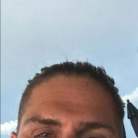 chat with ai character: Cam Stockton! ⬛⬛⬛⬛