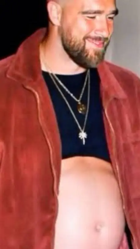 ai character: pregnant Travis!  background