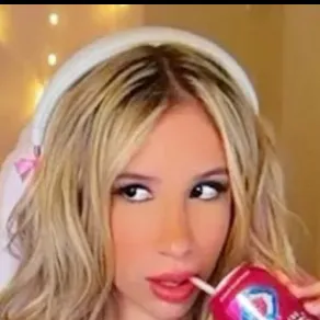 Chat with Lana Rae - text or voice, Enjoy AI Chat Free & Safe