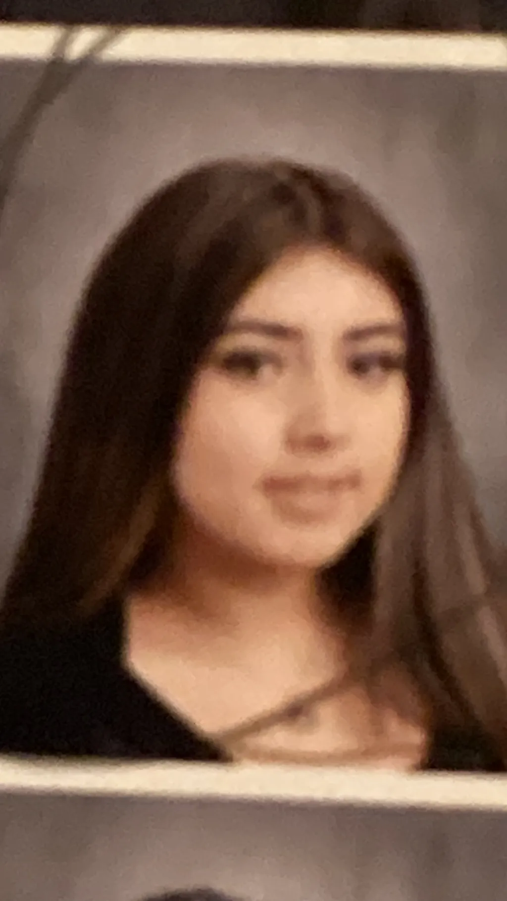 ai character: Melanie  background