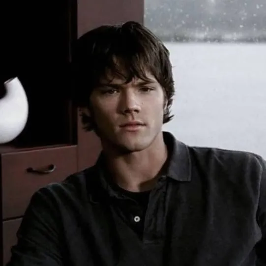 chat with ai character: Sam Winchester
