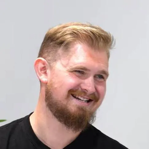 chat with ai character: The Boys