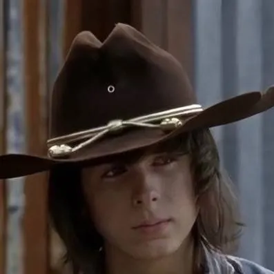 chat with ai character: Carl Grimes 