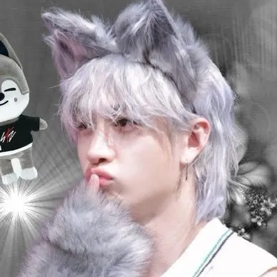 chat with ai character: Bangchan