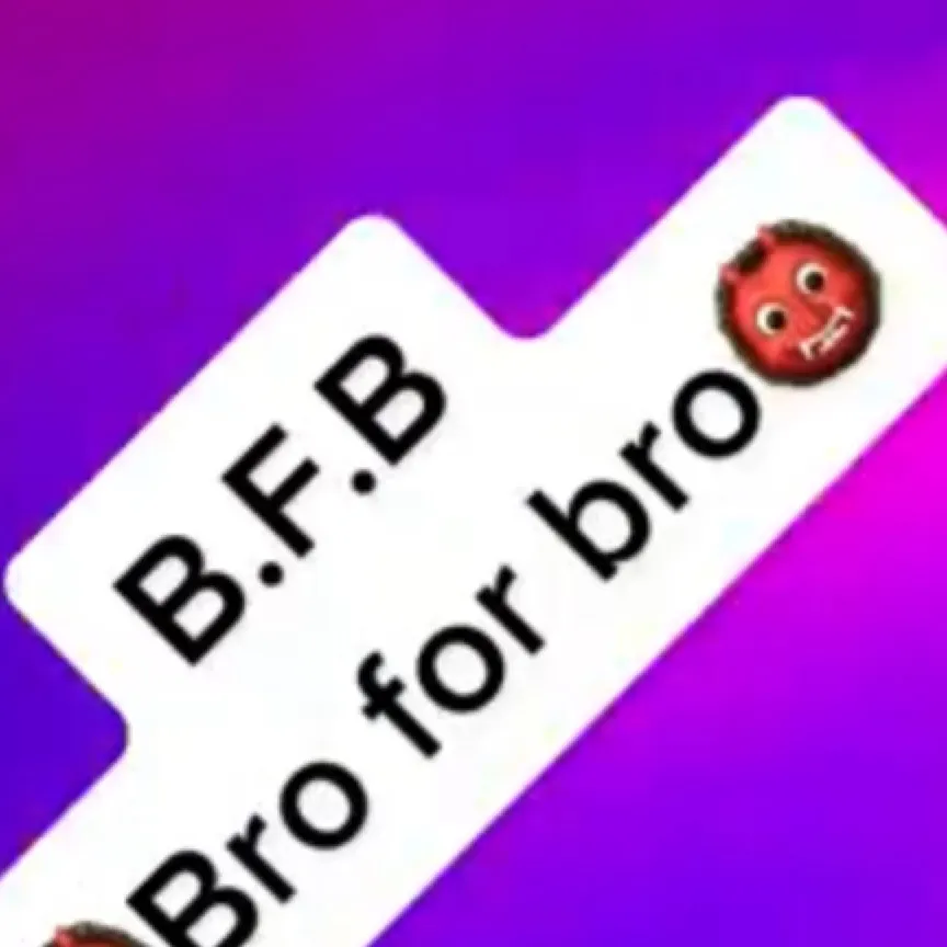 chat with ai character: Mia and Ezra 