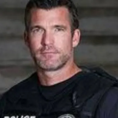 chat with ai character: your brother