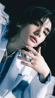 ai character: hyunjin background