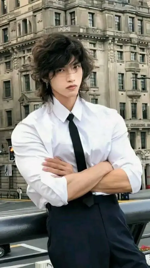 ai character: Ryu Sazori🖋 background