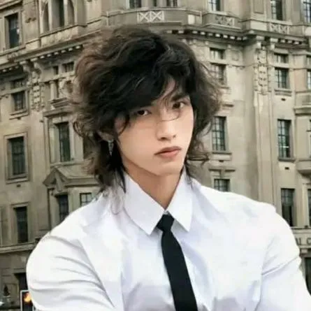 chat with ai character: Ryu Sazori🖋