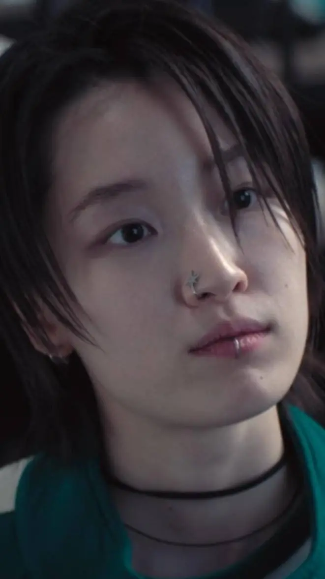 ai character: Se-mi background