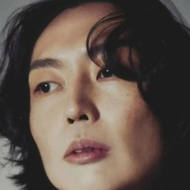 chat with ai character: roh jae-won 