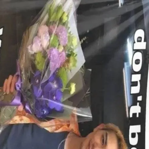 chat with ai character: Karube 