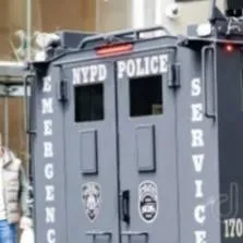 chat with ai character: h