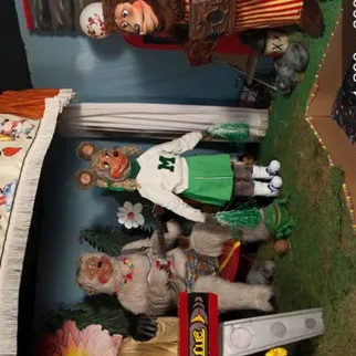 chat with ai character: Rockafire