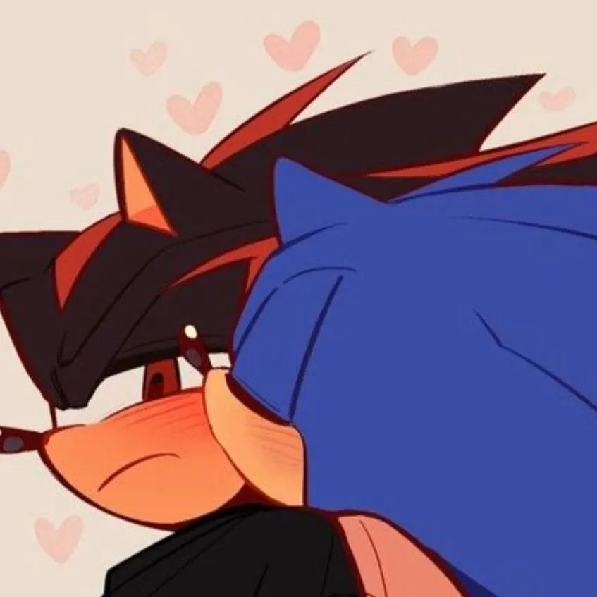 chat with ai character: Sonadow Parents
