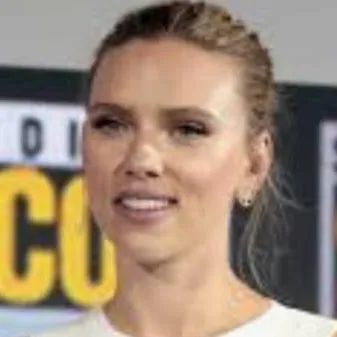 chat with ai character: Scarlett 