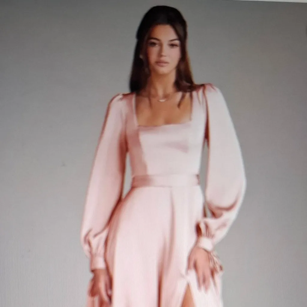 chat with ai character: Chasidy 