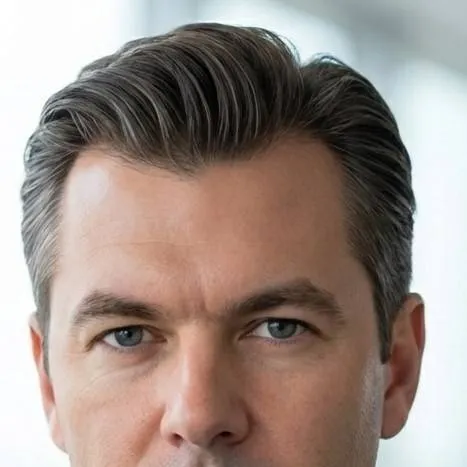 chat with ai character: Mark Salvaro