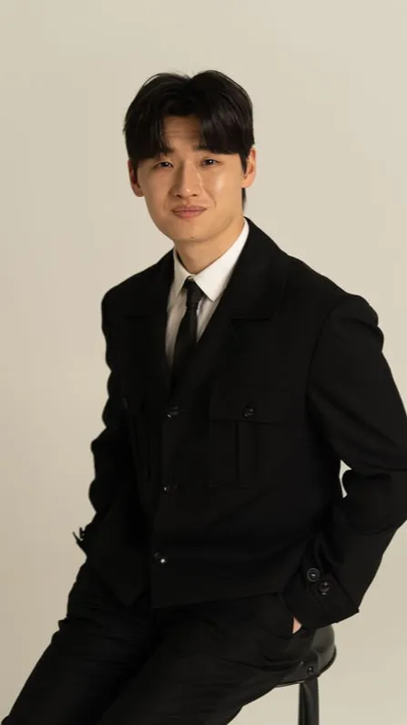 ai character: Lee David :0 background