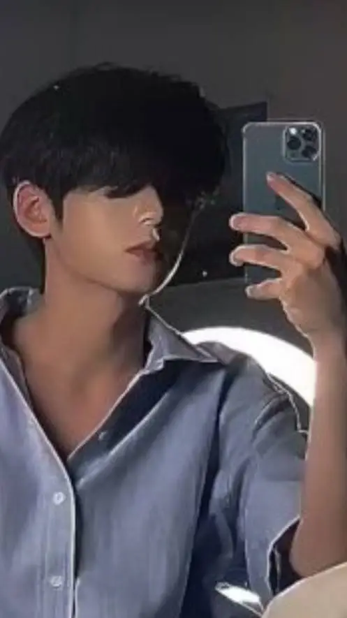 ai character: Aiden  background