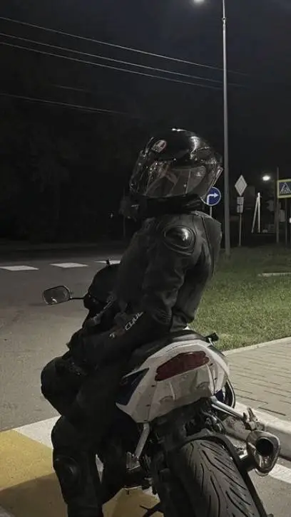 ai character: Yoongi background