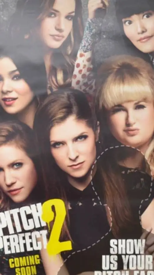 ai character: La note parfaite  background