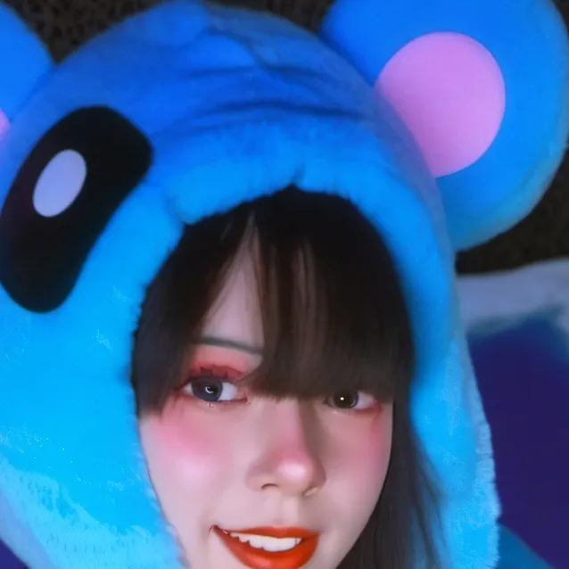 chat with ai character: Isabela