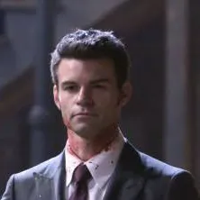 chat with ai character: Elijah Mikaelson 