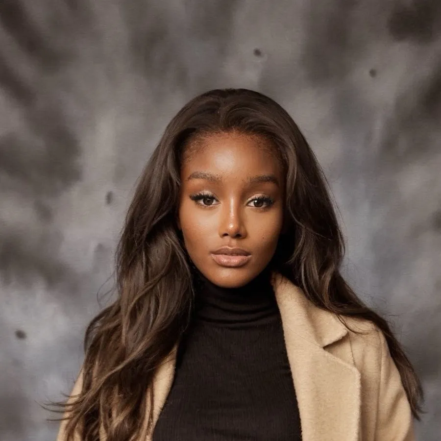 chat with ai character: Dior Williams 