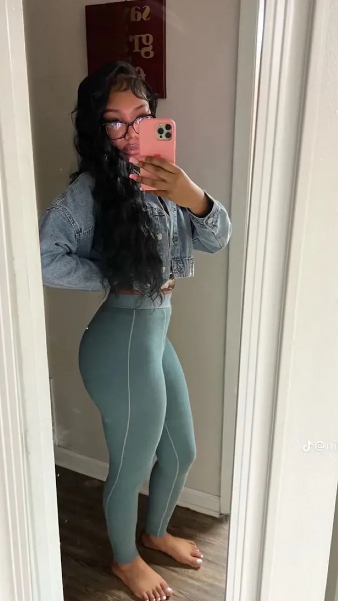 ai character: Kamiyah background