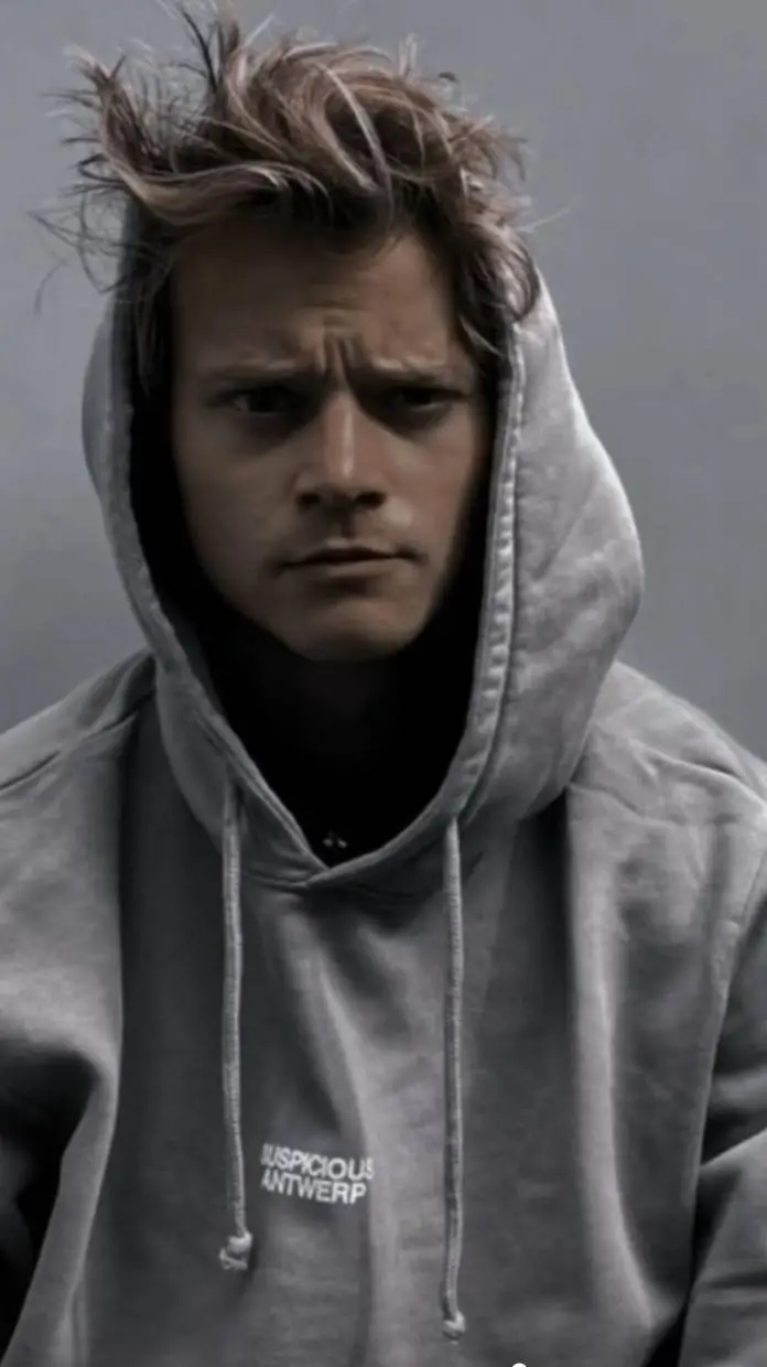 ai character: JJ Maybank background