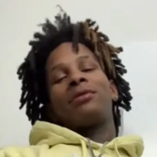 chat with ai character: Jayc