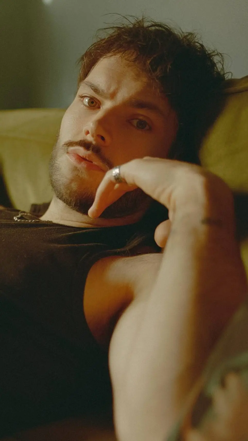 ai character: James Marriot  background