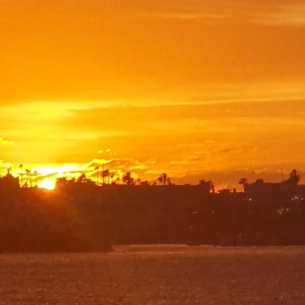 chat with ai character: 🎀GIRL TALK!! 🎀