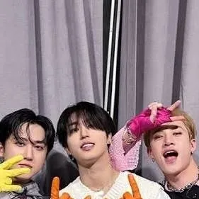 chat with ai character: 3racha