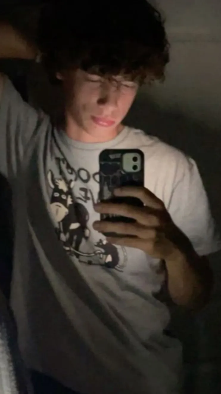 ai character: Kaden background