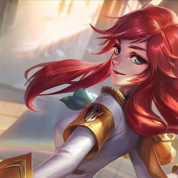 chat with ai character: Lux