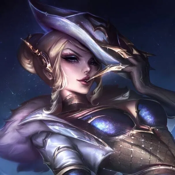 chat with ai character: Evelynn