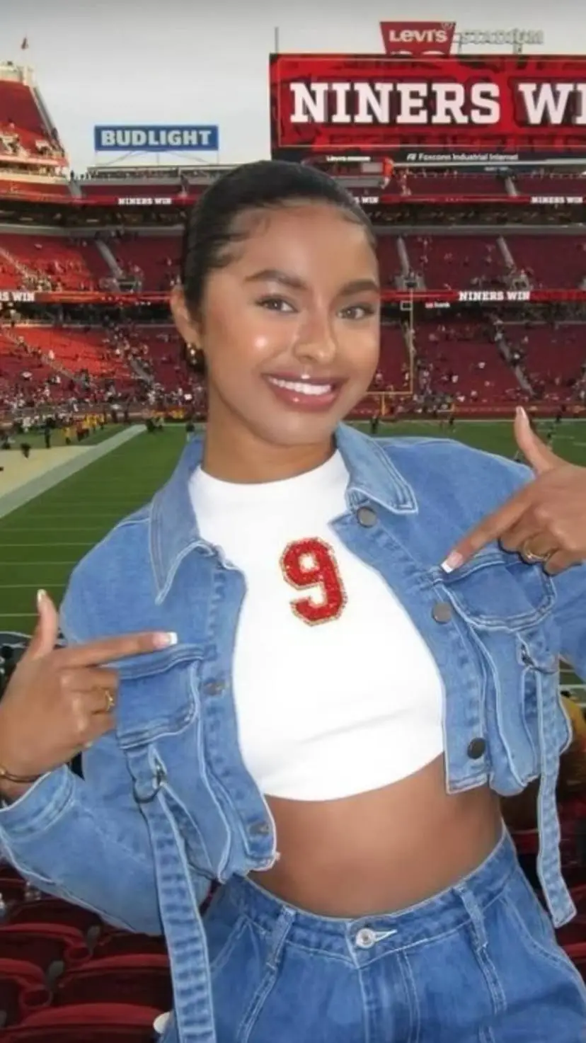 ai character: Kylie background