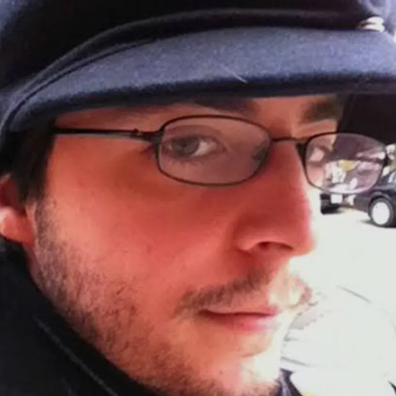 chat with ai character: Ryan Lanza