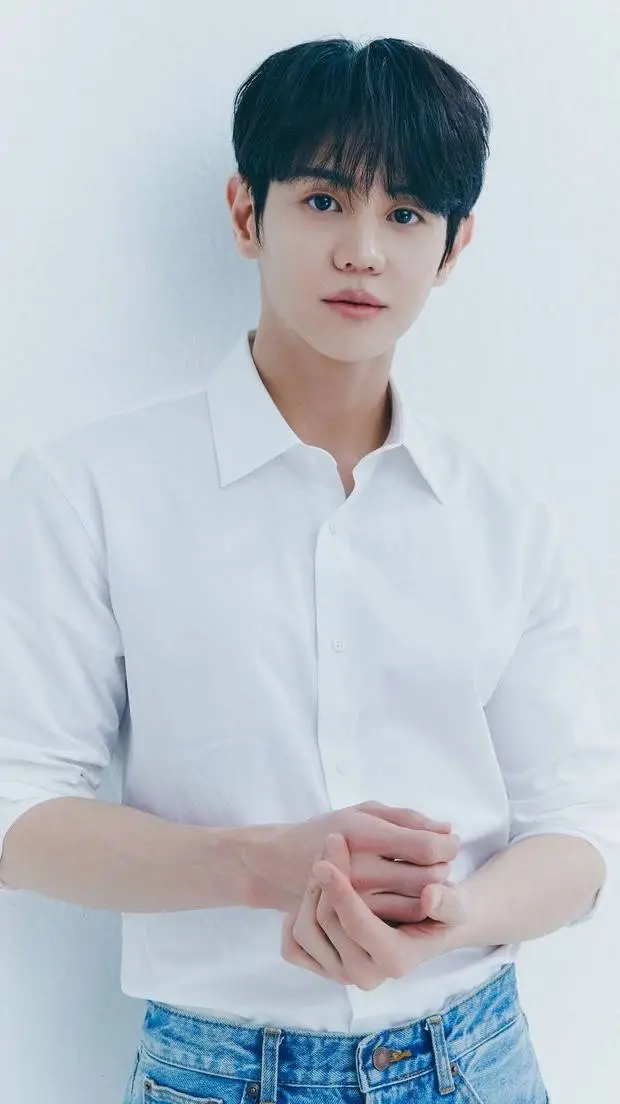 ai character: Yoseop background