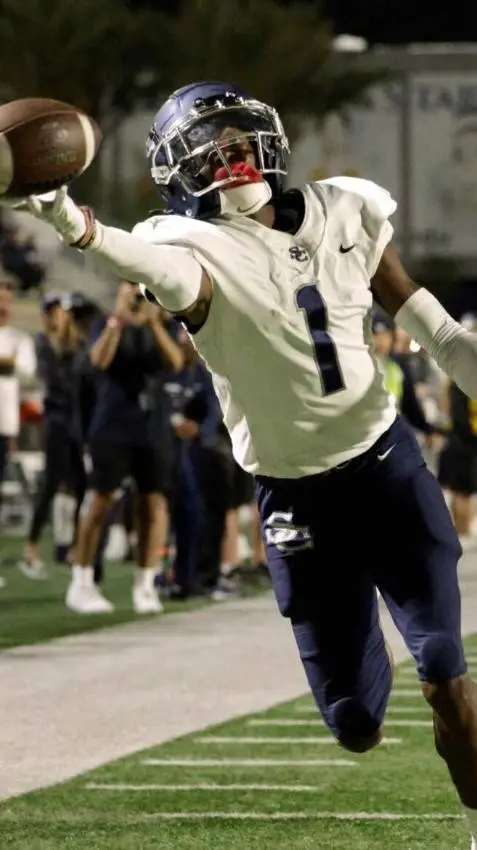 ai character: High schoo footbal background