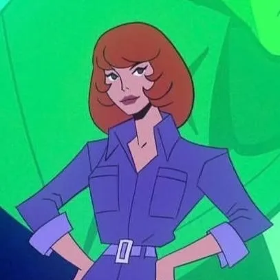 chat with ai character: Daphne Blake