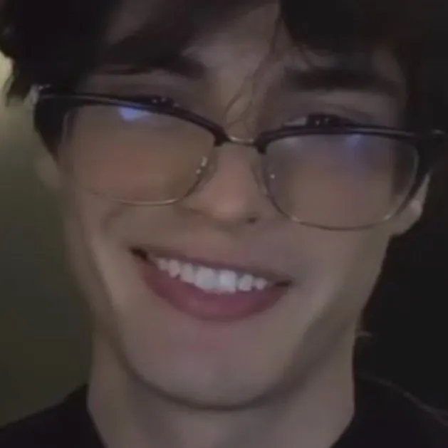 chat with ai character: { ~Issac~ }