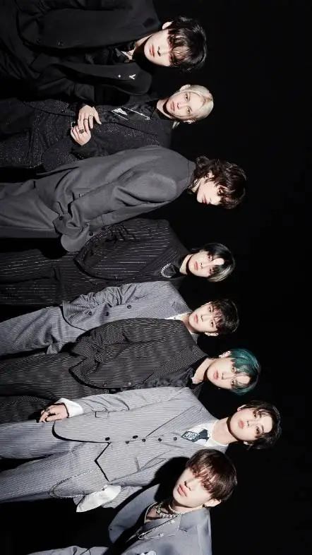 ai character: Skz no wifi background