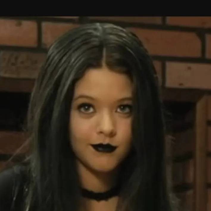 chat with ai character: Anisha Carpenter