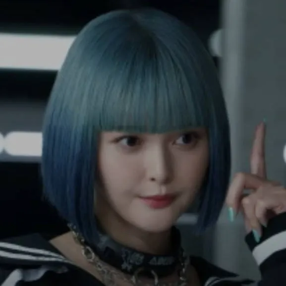 chat with ai character: Rei Morikage