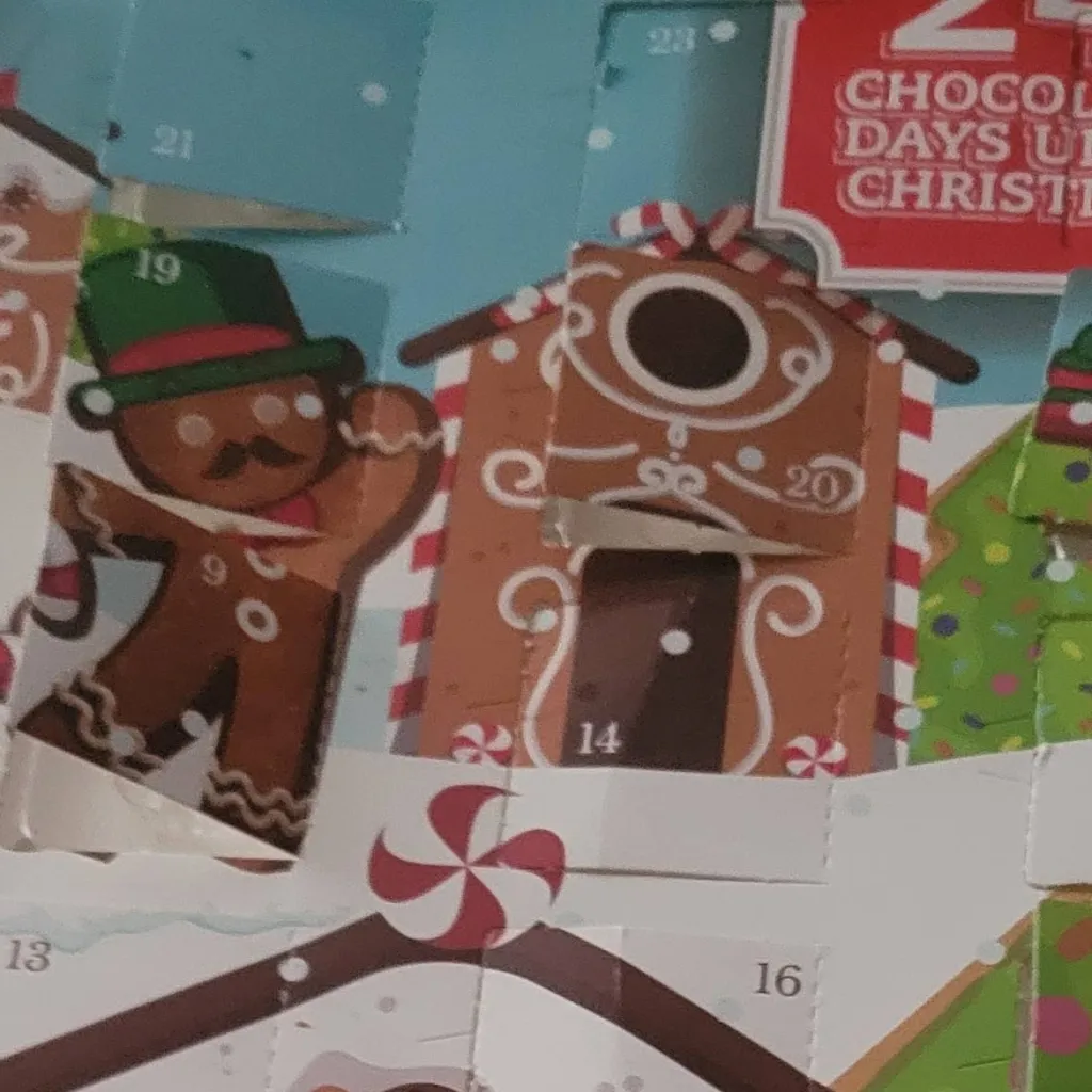 chat with ai character: crismas