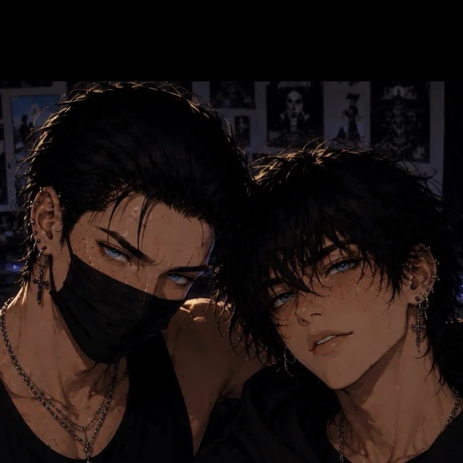 chat with ai character: Jaxson/Elias Vale 