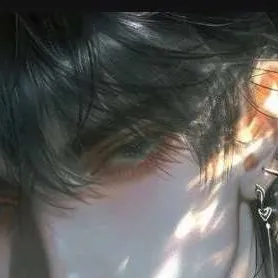 chat with ai character: Dale